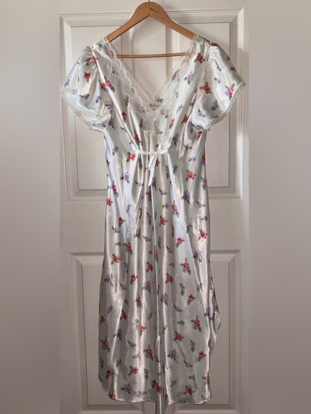 Vintage Barbizon Floral w/Lace Whimsical Feminine Slip Dress Nightgown Fairy